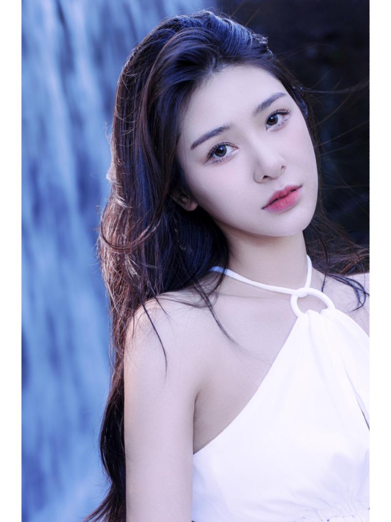 女教授的隐藏魅力