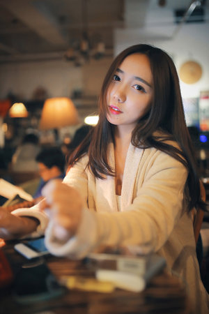 男生的坤坤放到女生的哪里