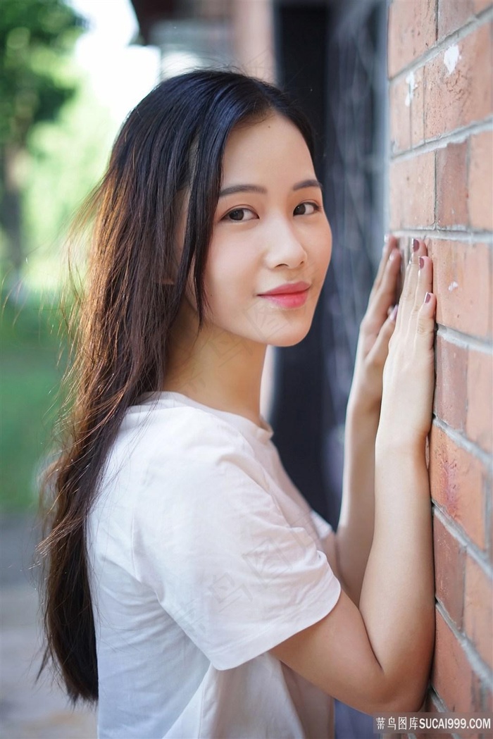 野蛮的囧妃:时空黑洞