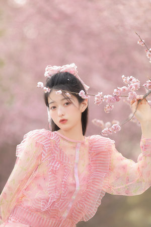 特色无码AV在线一区二区